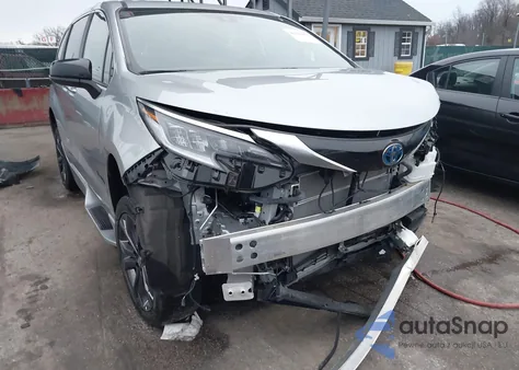 2024 Toyota Sienna Xse z USA, uszkodzony, nr VIN 5TDDRKEC1RS188513